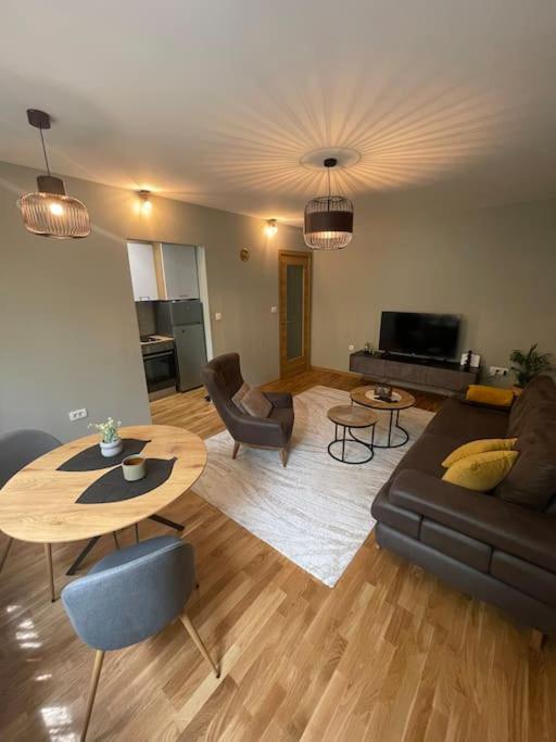 Apartment Filip Niksic ภายนอก รูปภาพ